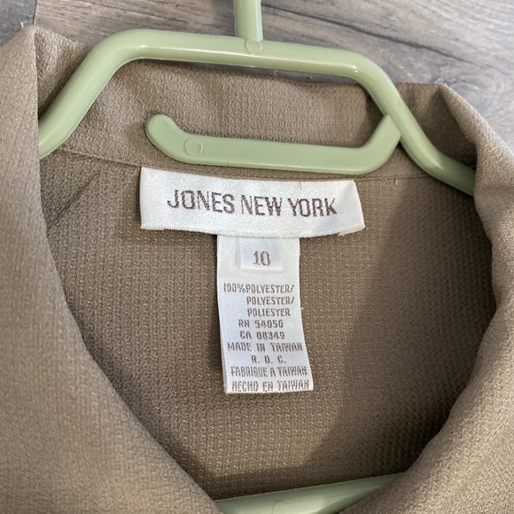 Vintage Jones New York Blouse - Picture 3 of 3